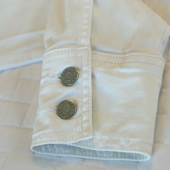 Jean Jacket w stretch & slash pockets - Picture 7 of 13